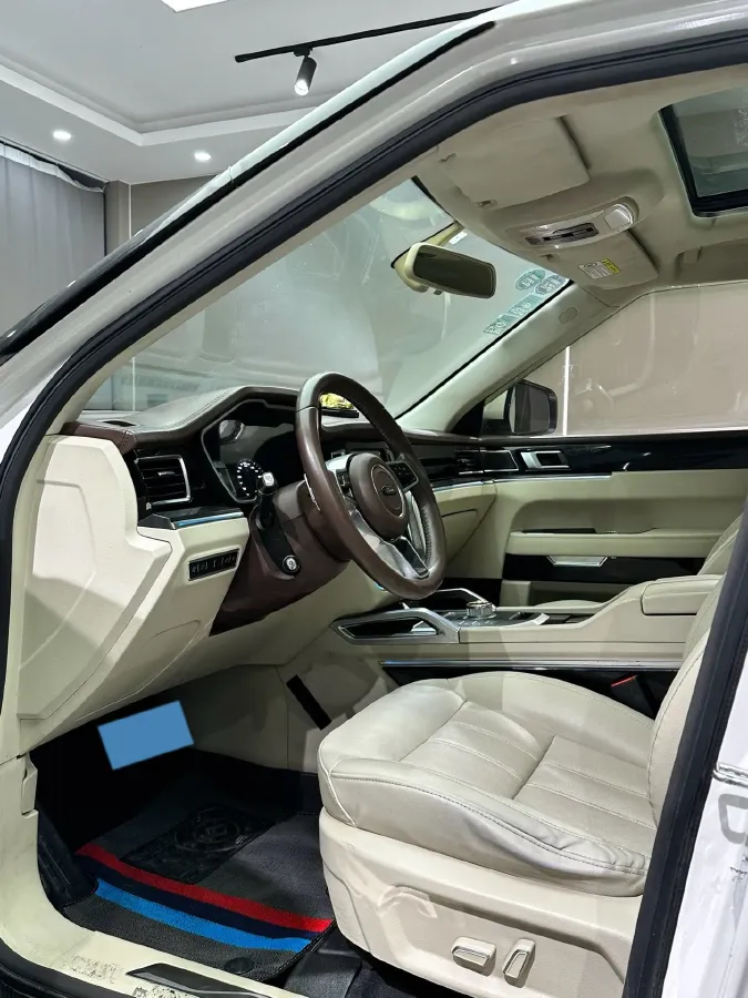 2017 Zotye T700 1.8T 177HP L4 6DCT,autocango,china used car exporter,china ev exporter,chinese used car exporter,chinese used ev exporter