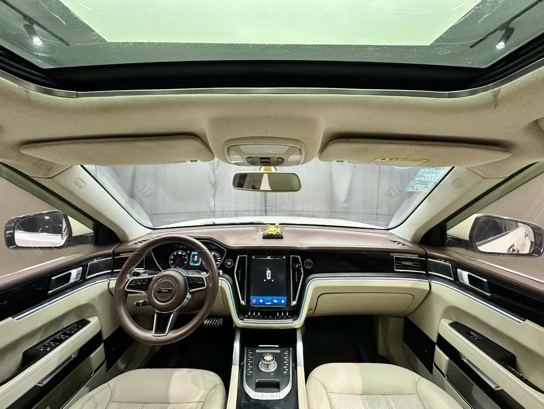 2017 Zotye T700 1.8T 177HP L4 6DCT,autocango,china used car exporter,china ev exporter,chinese used car exporter,chinese used ev exporter