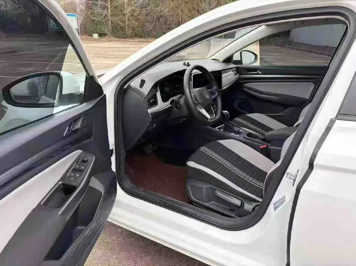 2023 Volkswagen Bora 1.2T 116HP L4 7DCT,autocango,china used car exporter,china ev exporter,chinese used car exporter,chinese used ev exporter