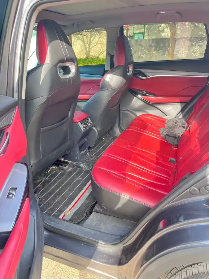 2022 ChangAn CS75 Plus 1.5T 178HP L4 6AT,autocango,china used car exporter,china ev exporter,chinese used car exporter,chinese used ev exporter