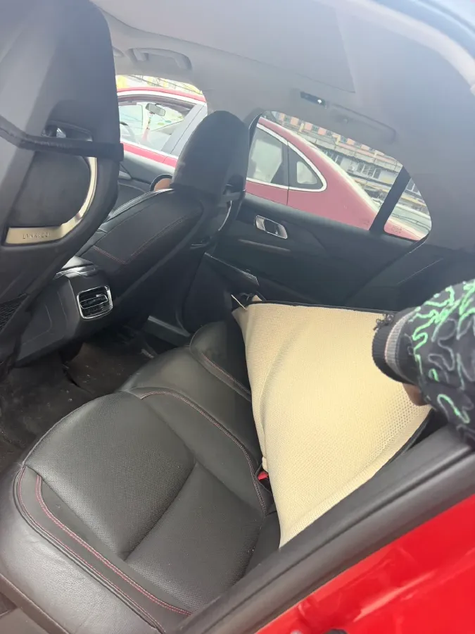 2018 Toyota C-HR 2.0L 171HP L4 CVT,autocango,china used car exporter,china ev exporter,chinese used car exporter,chinese used ev exporter