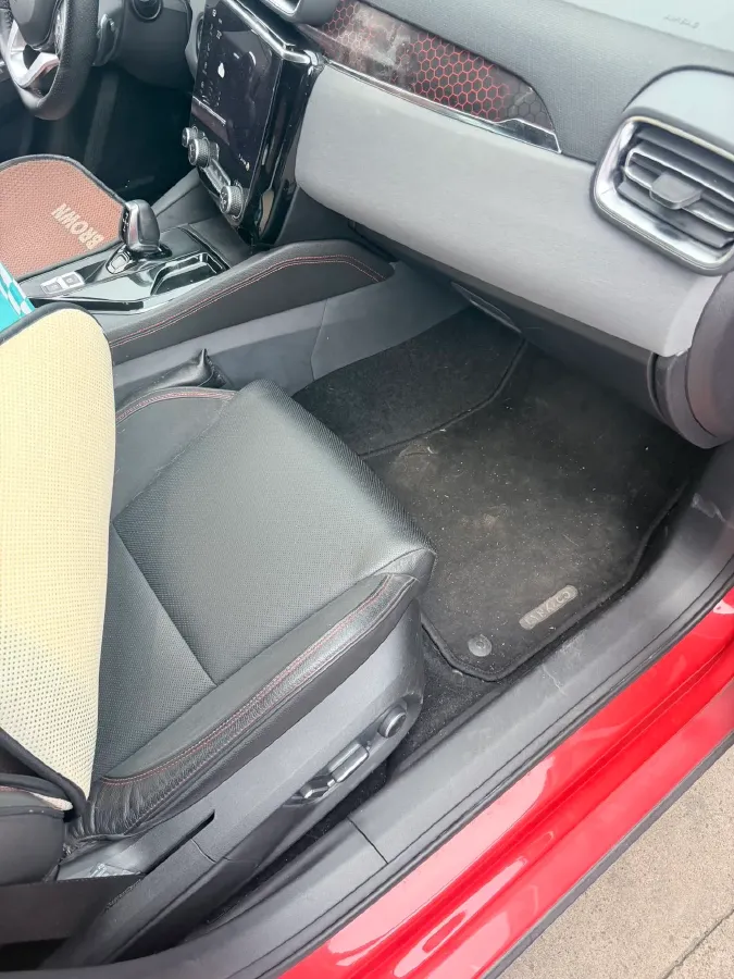 2018 Toyota C-HR 2.0L 171HP L4 CVT,autocango,china used car exporter,china ev exporter,chinese used car exporter,chinese used ev exporter