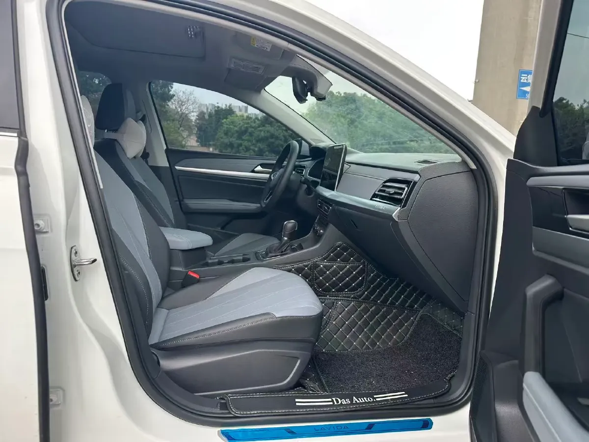 2024 Volkswagen Lavida 1.5L 110HP L4 6AT,autocango,china used car exporter,china ev exporter,chinese used car exporter,chinese used ev exporter