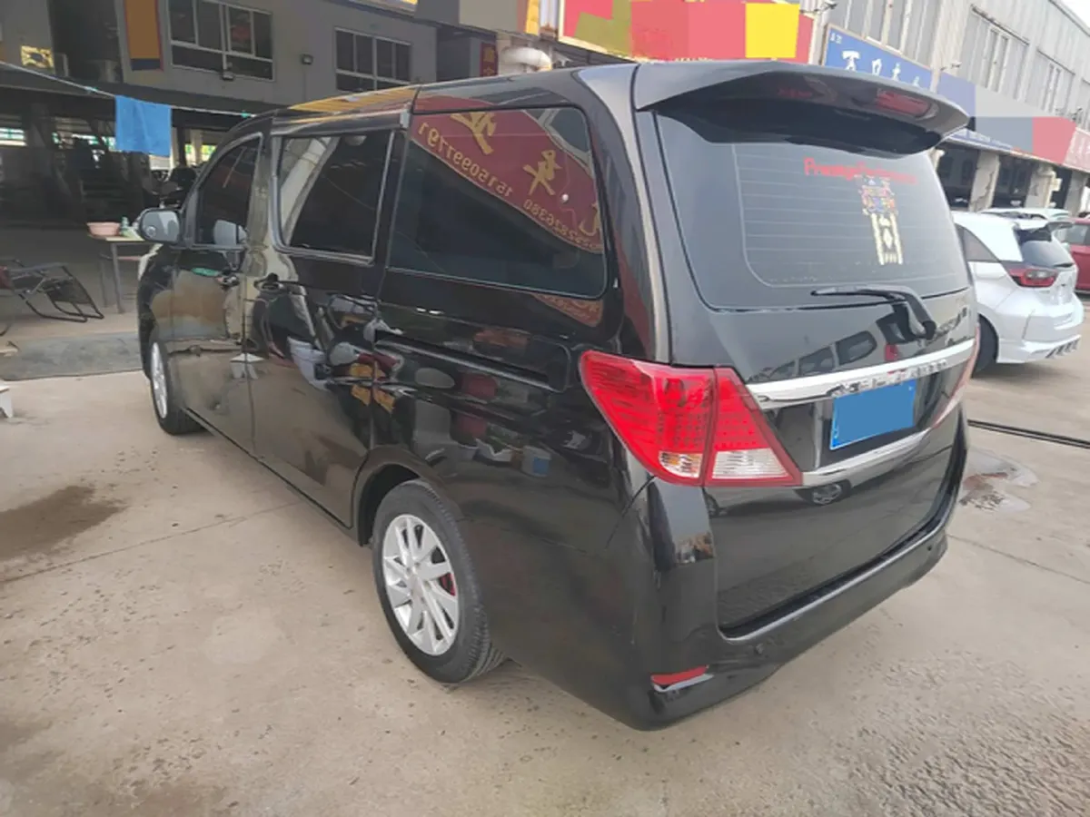 2018 HaiMa Family F5 1.6L 125HP L4 5MT,autocango,china used car exporter,china ev exporter,chinese used car exporter,chinese used ev exporter