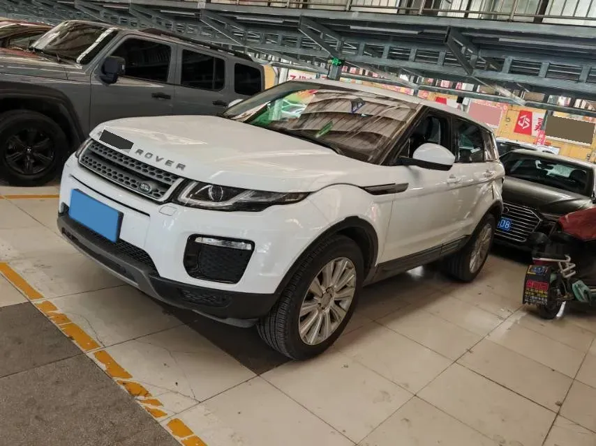 2018 Land Rover Range Rover Evoque 2.0T 241HP L4 9AT,autocango,china used car exporter,china ev exporter,chinese used car exporter,chinese used ev exporter