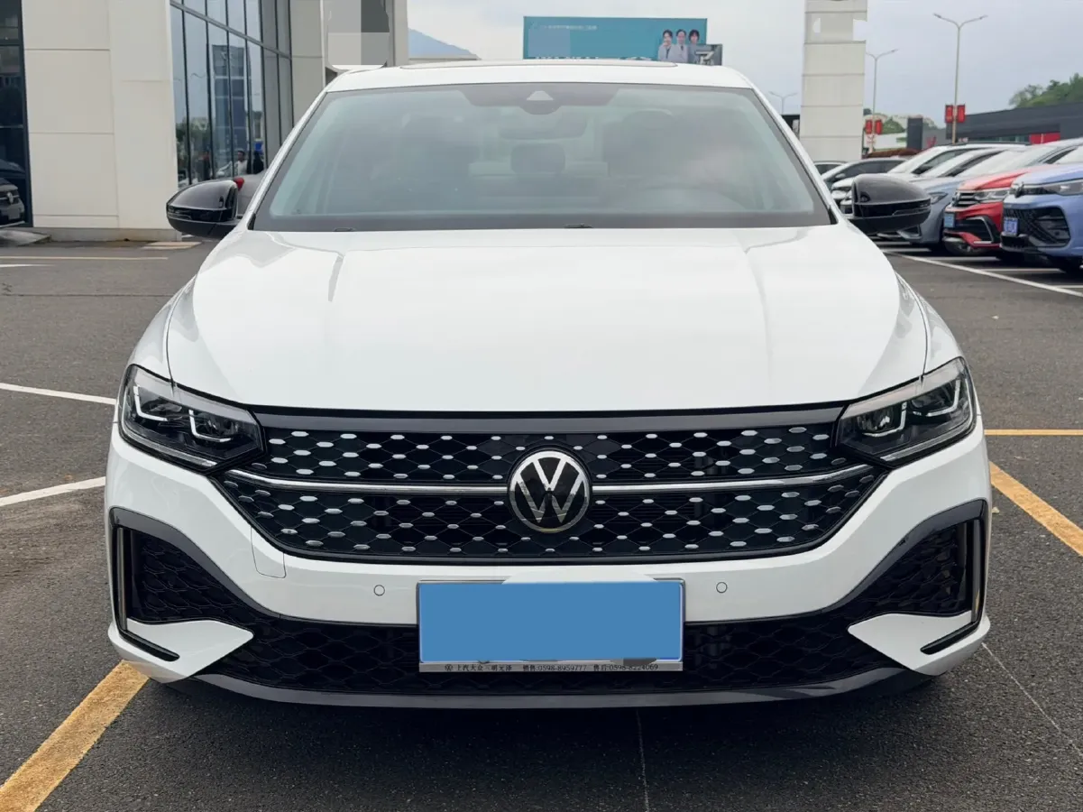 2024 Volkswagen Lavida 1.5T 160HP L4 7DCT,autocango,china used car exporter,china ev exporter,chinese used car exporter,chinese used ev exporter
