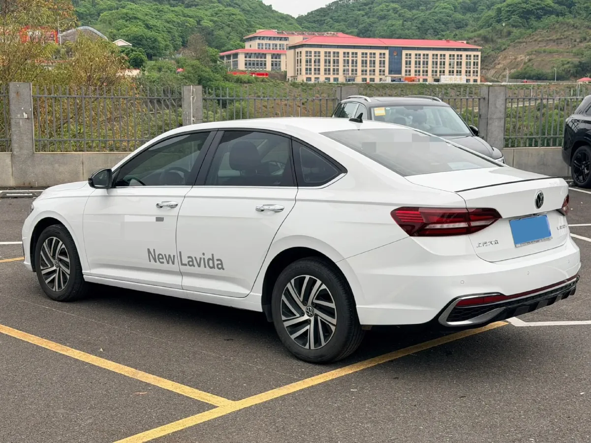 2024 Volkswagen Lavida 1.5T 160HP L4 7DCT,autocango,china used car exporter,china ev exporter,chinese used car exporter,chinese used ev exporter