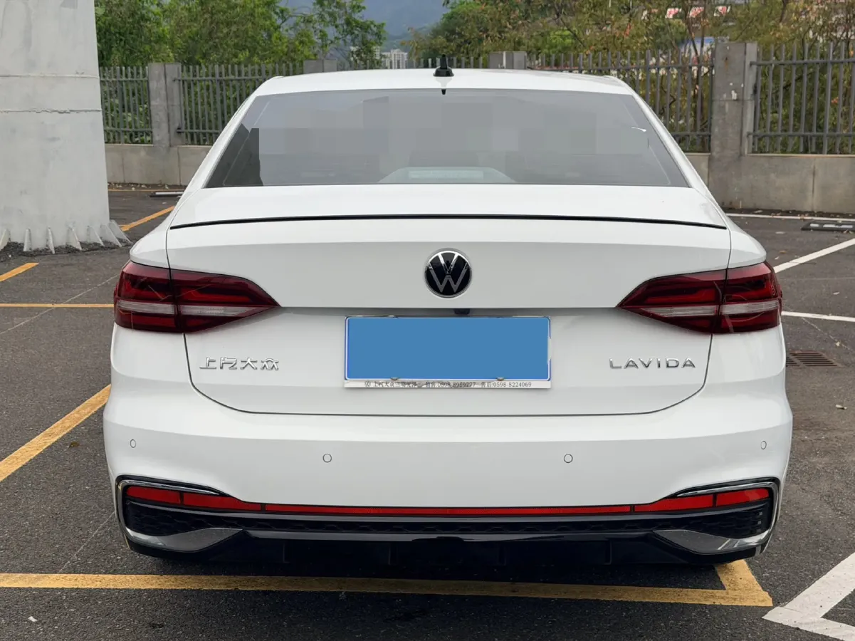 2024 Volkswagen Lavida 1.5T 160HP L4 7DCT,autocango,china used car exporter,china ev exporter,chinese used car exporter,chinese used ev exporter