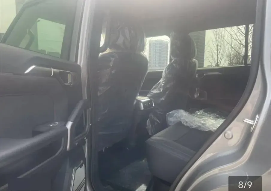 2024 Jetour ShanHai TravellerC-DM 1.5T 156HP L4 3DHT PHEV 43.24KWH,autocango,china used car exporter,china ev exporter,chinese used car exporter,chinese used ev exporter