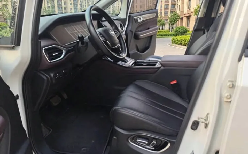 2023 GAC Trumpchi M6 1.5T 177HP L4 7DCT,autocango,china used car exporter,china ev exporter,chinese used car exporter,chinese used ev exporter