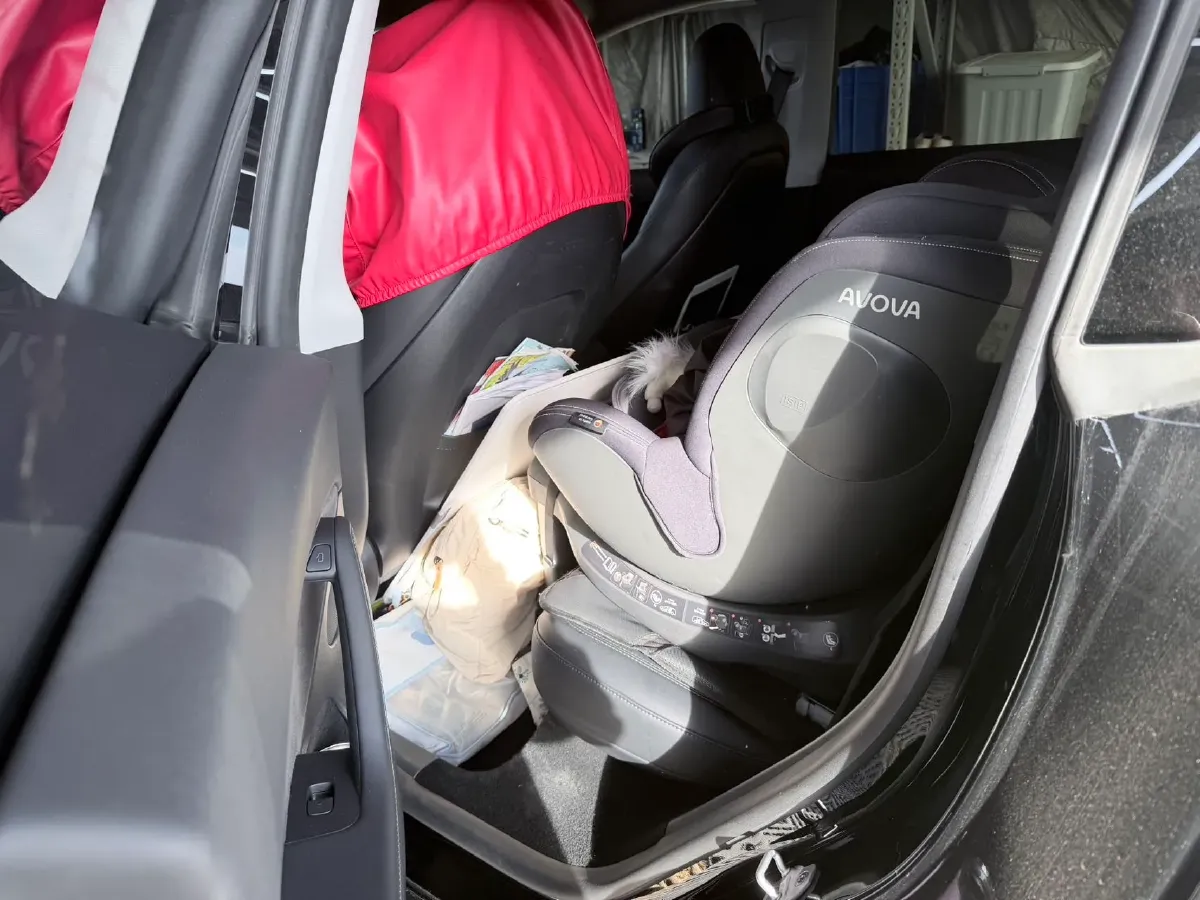 2022 BMW 3 Series 2.0T 184HP L4 8AT,autocango,china used car exporter,china ev exporter,chinese used car exporter,chinese used ev exporter