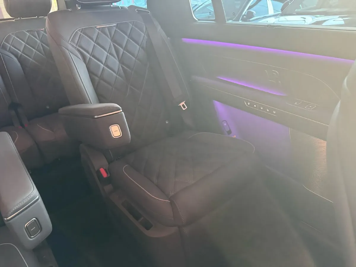 2026 NIO ES8 BEV,autocango,china used car exporter,china ev exporter,chinese used car exporter,chinese used ev exporter