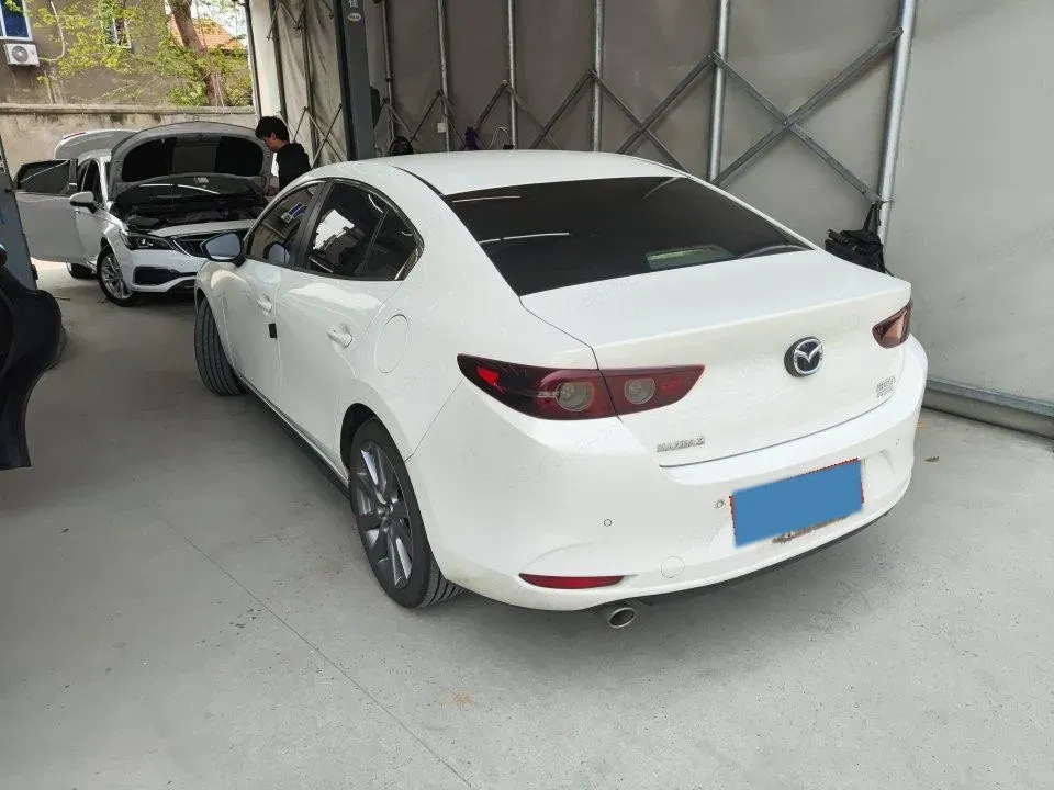 2020 Mazda 3 Axela 2.0L 158HP L4 6AT,autocango,china used car exporter,china ev exporter,chinese used car exporter,chinese used ev exporter