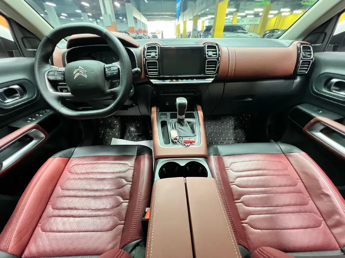 2020 Citroen C5 Aircross 1.6T 170HP L4 6AT,autocango,china used car exporter,china ev exporter,chinese used car exporter,chinese used ev exporter