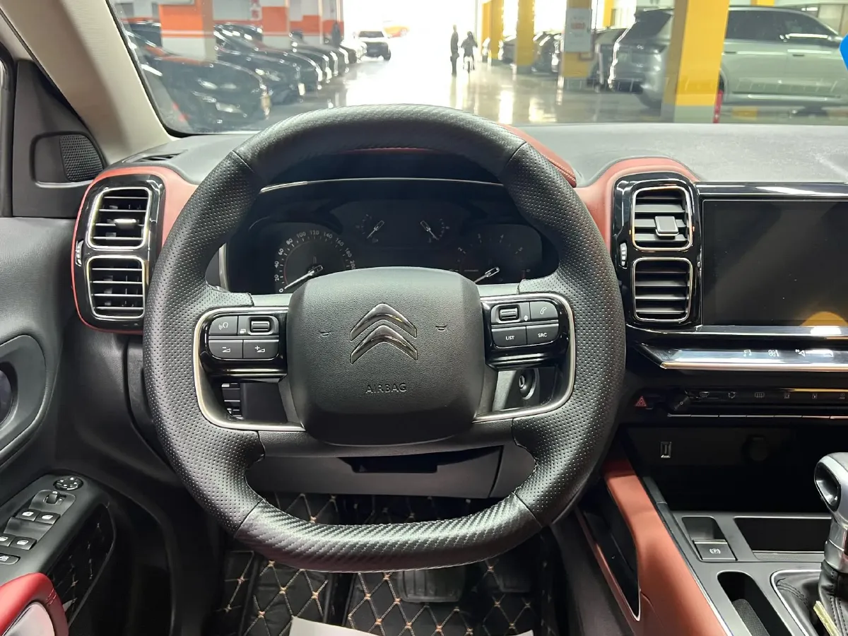 2020 Citroen C5 Aircross 1.6T 170HP L4 6AT,autocango,china used car exporter,china ev exporter,chinese used car exporter,chinese used ev exporter