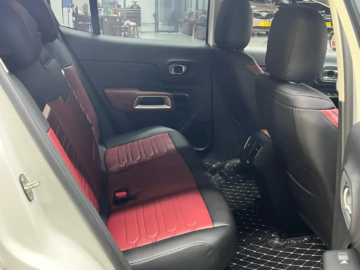 2020 Citroen C5 Aircross 1.6T 170HP L4 6AT,autocango,china used car exporter,china ev exporter,chinese used car exporter,chinese used ev exporter