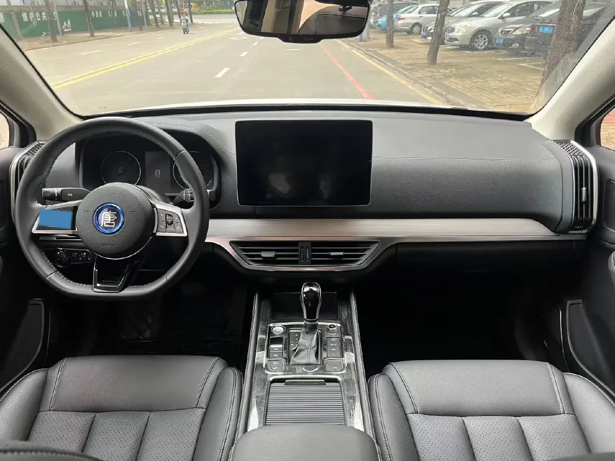 2018 BYD Tang 2.0T 205HP L4 6AT,autocango,china used car exporter,china ev exporter,chinese used car exporter,chinese used ev exporter