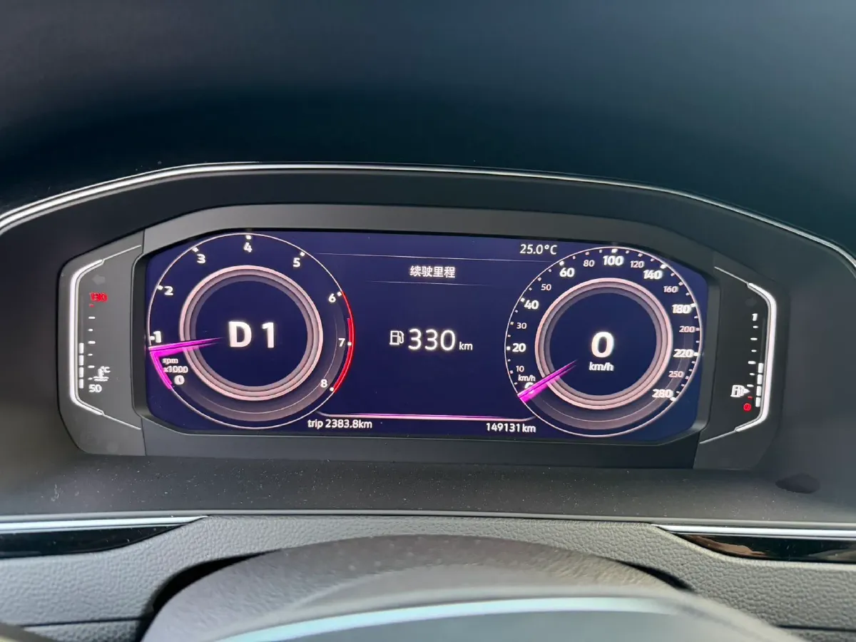 2018 Volkswagen Magotan 1.8T 180HP L4 7DCT,autocango,china used car exporter,china ev exporter,chinese used car exporter,chinese used ev exporter