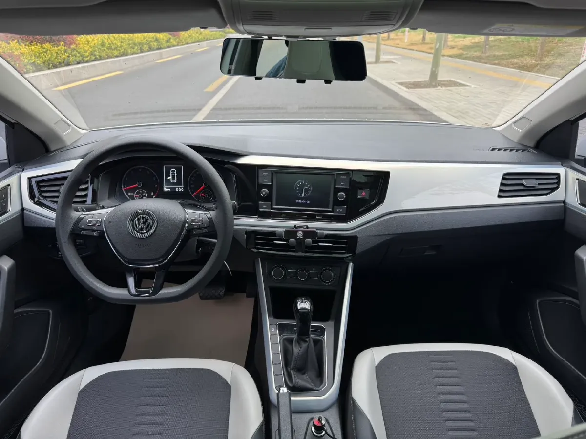 2019 Volkswagen Polo 1.5L 113HP L4 6AT,autocango,china used car exporter,china ev exporter,chinese used car exporter,chinese used ev exporter