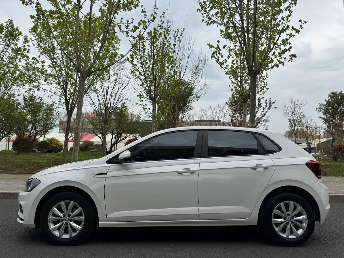 2019 Volkswagen Polo 1.5L 113HP L4 6AT,autocango,china used car exporter,china ev exporter,chinese used car exporter,chinese used ev exporter