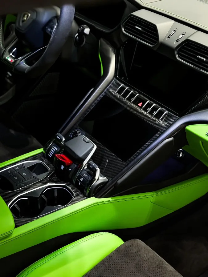 2023 Lamborghini Urus 4.0T 641HP V8 8AT,autocango,china used car exporter,china ev exporter,chinese used car exporter,chinese used ev exporter