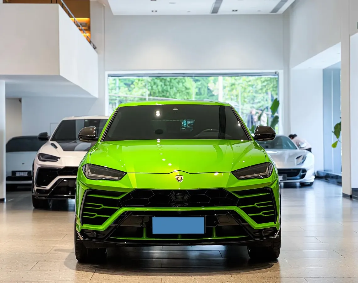 2023 Lamborghini Urus 4.0T 641HP V8 8AT,autocango,china used car exporter,china ev exporter,chinese used car exporter,chinese used ev exporter