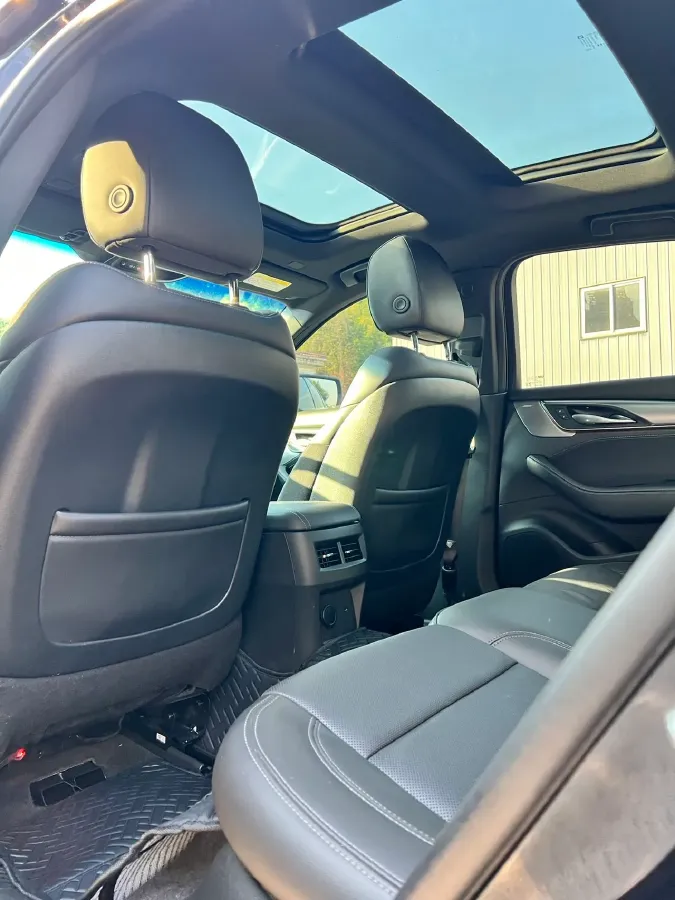 2023 Cadillac CT5 2.0T 237HP L4 10AT,autocango,china used car exporter,china ev exporter,chinese used car exporter,chinese used ev exporter