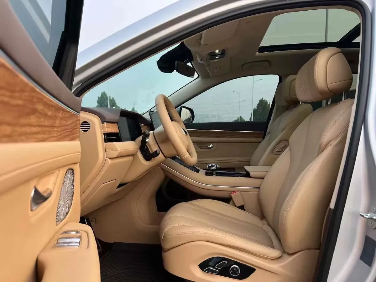 2023 HIMA AITO M5 1.5T 152HP L4 REEV 40KWH,autocango,china used car exporter,china ev exporter,chinese used car exporter,chinese used ev exporter