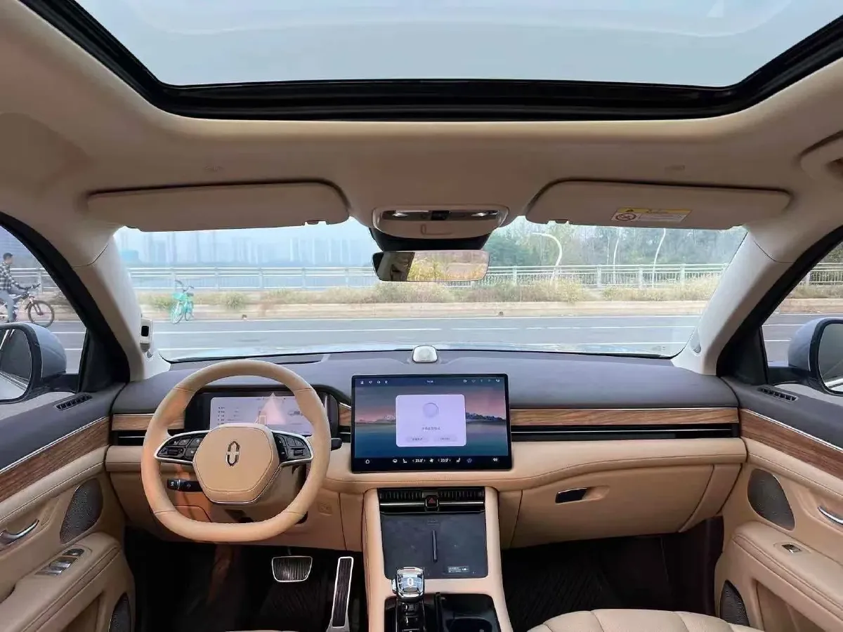 2023 HIMA AITO M5 1.5T 152HP L4 REEV 40KWH,autocango,china used car exporter,china ev exporter,chinese used car exporter,chinese used ev exporter