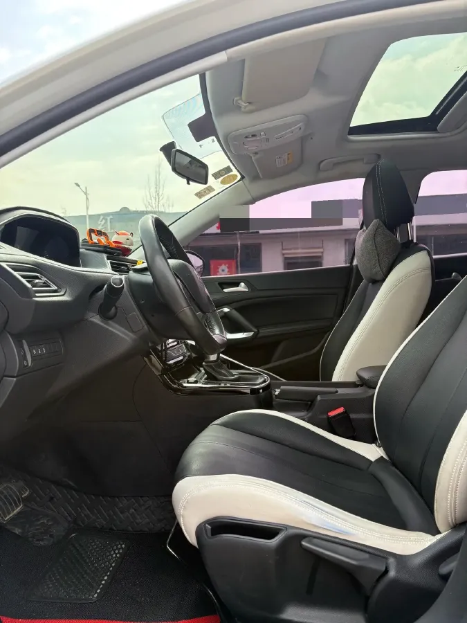 2018 Peugeot 308 1.6L 117HP L4 6AT,autocango,china used car exporter,china ev exporter,chinese used car exporter,chinese used ev exporter