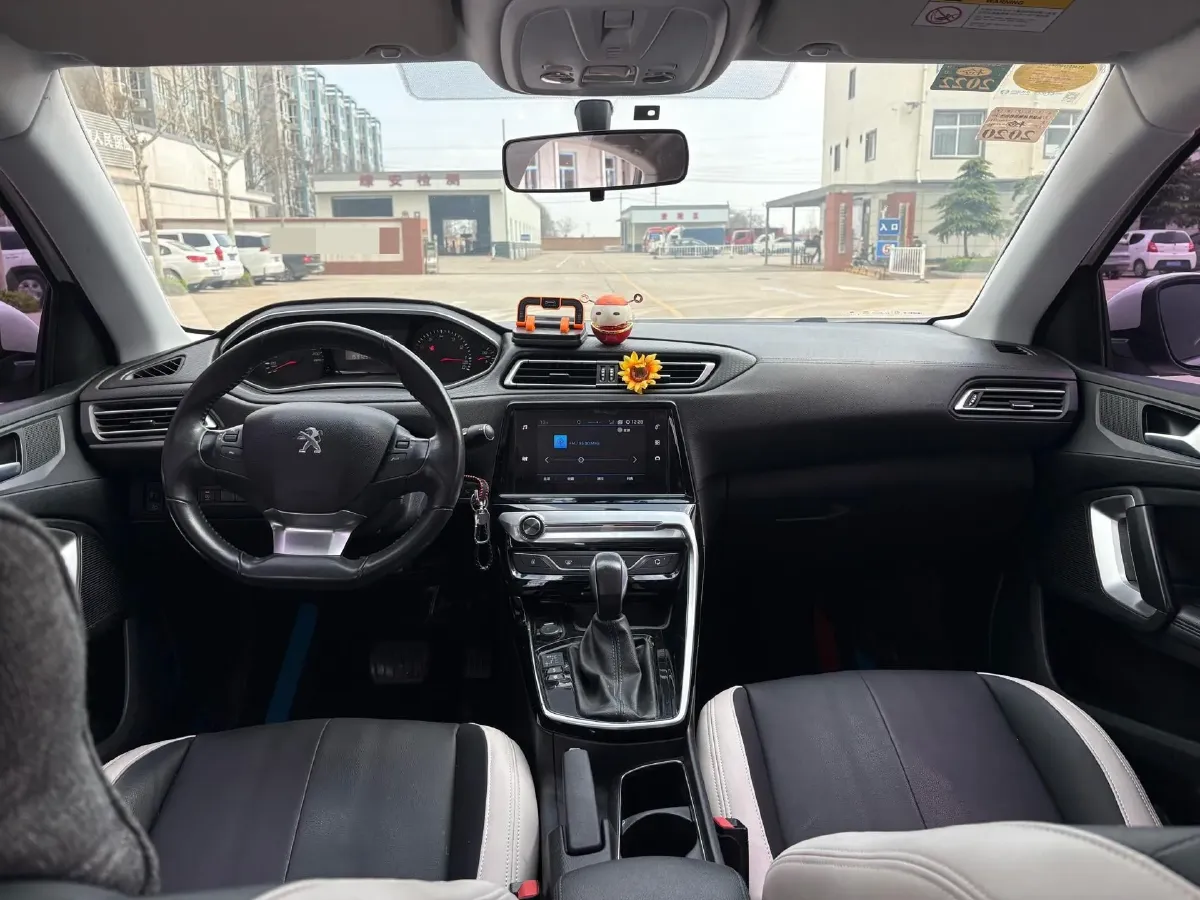 2018 Peugeot 308 1.6L 117HP L4 6AT,autocango,china used car exporter,china ev exporter,chinese used car exporter,chinese used ev exporter