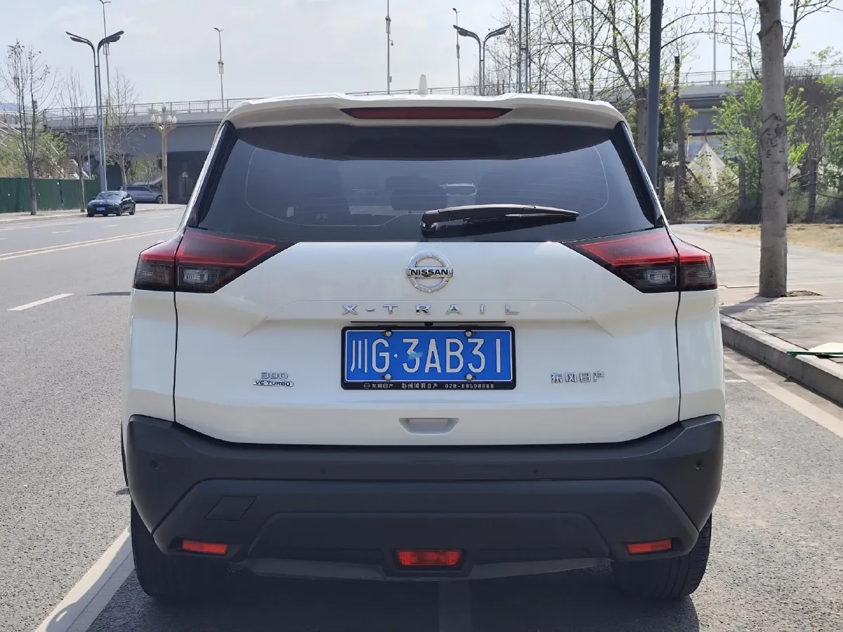 2021 Nissan X-Trail 1.5T 204HP L3 CVT,autocango,china used car exporter,china ev exporter,chinese used car exporter,chinese used ev exporter