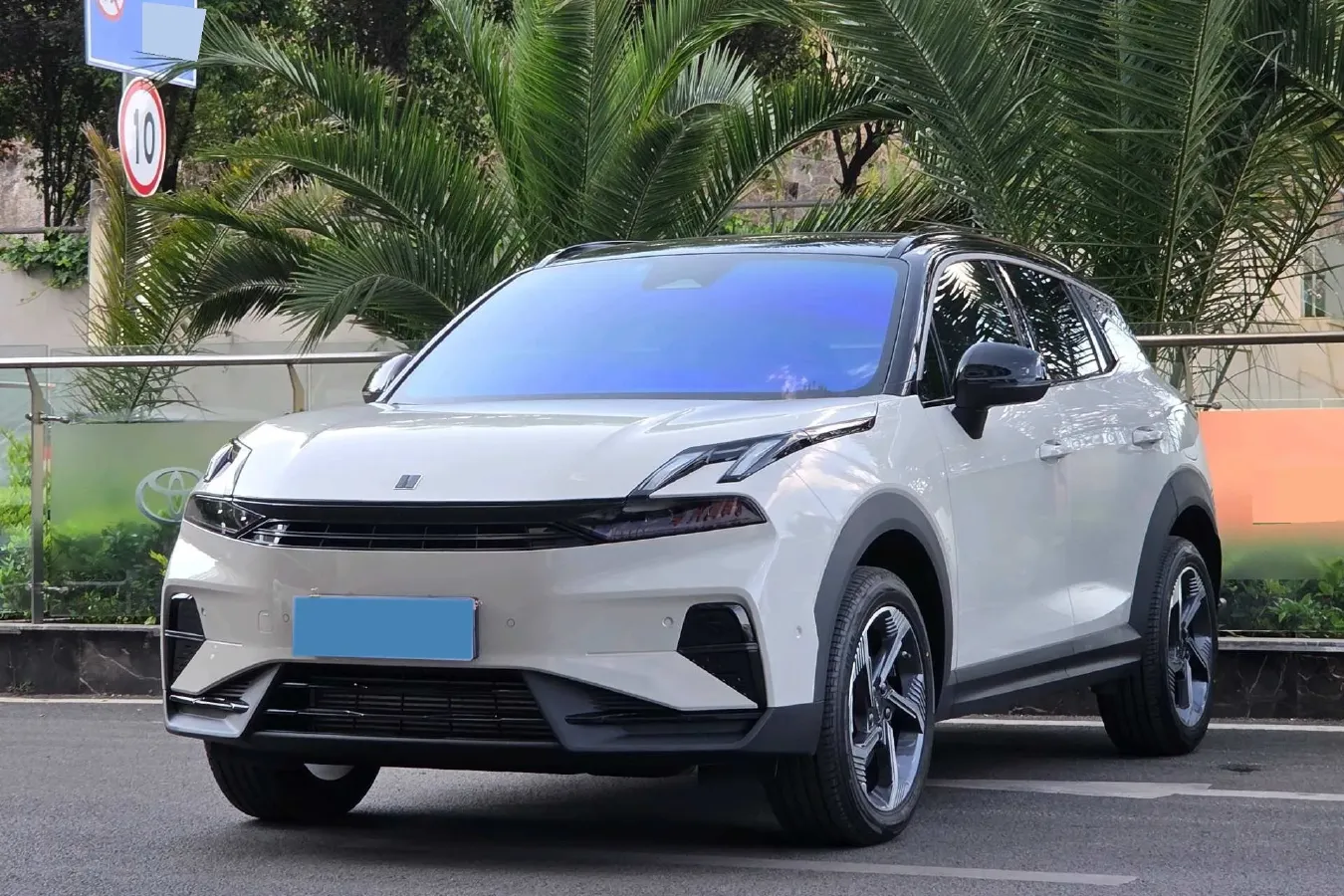 2025 LYNK&CO 06 1.5T 181HP L4 7DCT,autocango,china used car exporter,china ev exporter,chinese used car exporter,chinese used ev exporter