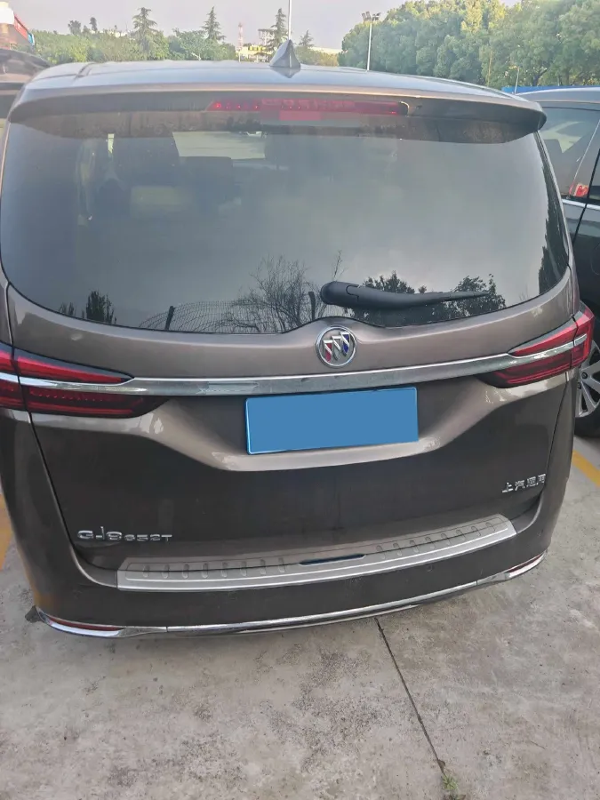 2021 Buick GL8 2.0T 237HP L4 9AT,autocango,china used car exporter,china ev exporter,chinese used car exporter,chinese used ev exporter
