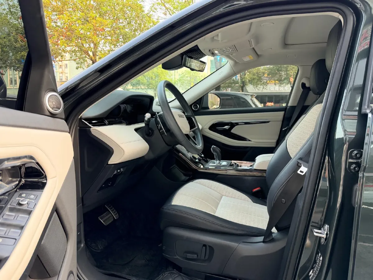 2021 Land Rover Range Rover Evoque 2.0T 249HP L4 9AT,autocango,china used car exporter,china ev exporter,chinese used car exporter,chinese used ev exporter