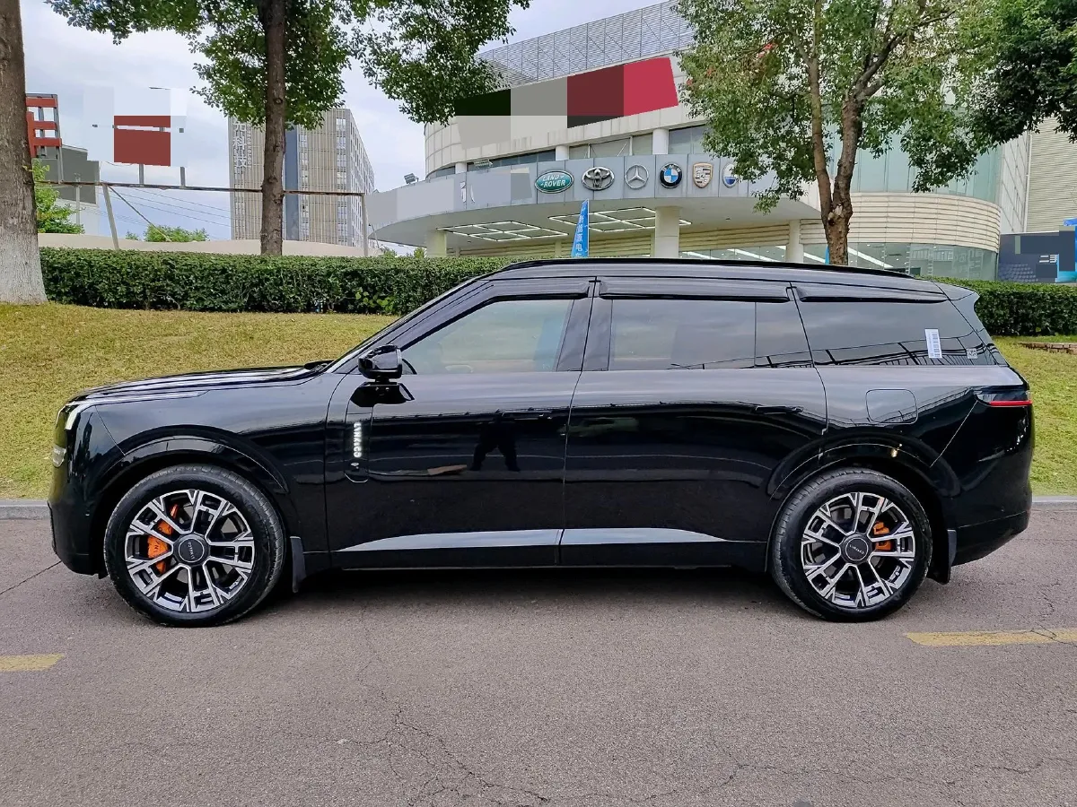 2025 LYNK&CO 900 1.5T 190HP L4 3DHT PHEV,autocango,china used car exporter,china ev exporter,chinese used car exporter,chinese used ev exporter