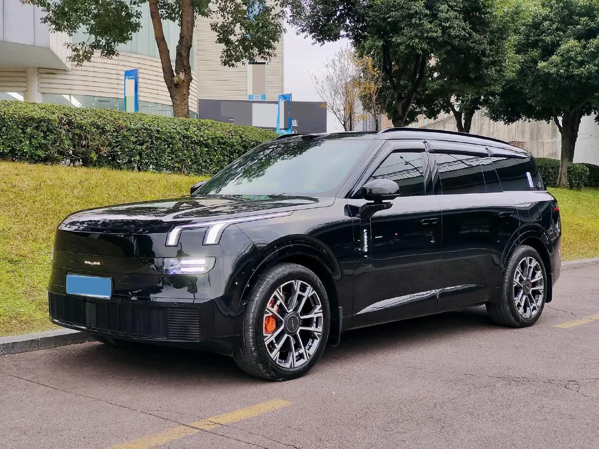 2025 LYNK&CO 900 1.5T 190HP L4 3DHT PHEV,autocango,china used car exporter,china ev exporter,chinese used car exporter,chinese used ev exporter