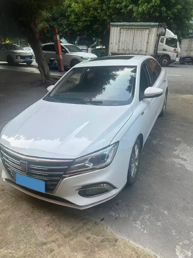 2019 Roewe i5 1.5L 120HP L4 CVT,autocango,china used car exporter,china ev exporter,chinese used car exporter,chinese used ev exporter