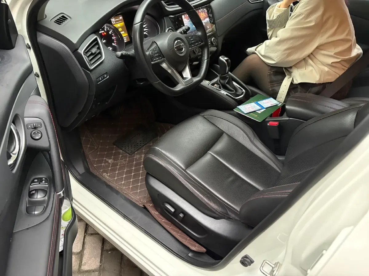 2021 Nissan Qashqai 2.0L 151HP L4 CVT,autocango,china used car exporter,china ev exporter,chinese used car exporter,chinese used ev exporter