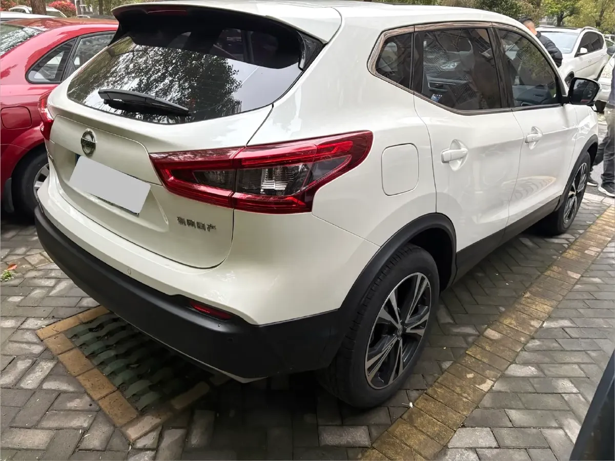 2021 Nissan Qashqai 2.0L 151HP L4 CVT,autocango,china used car exporter,china ev exporter,chinese used car exporter,chinese used ev exporter