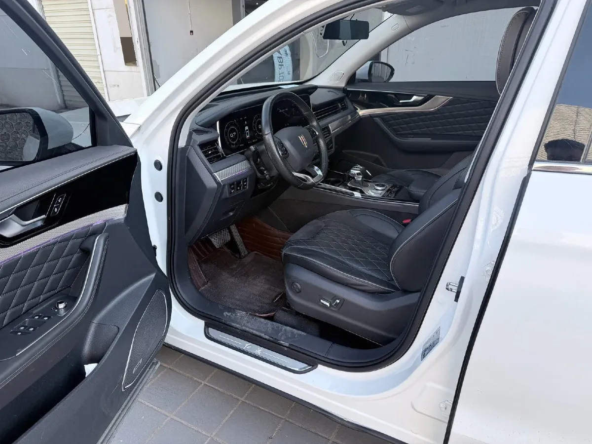 2019 HongQi HS5 2.0T 224HP L4 6AT,autocango,china used car exporter,china ev exporter,chinese used car exporter,chinese used ev exporter