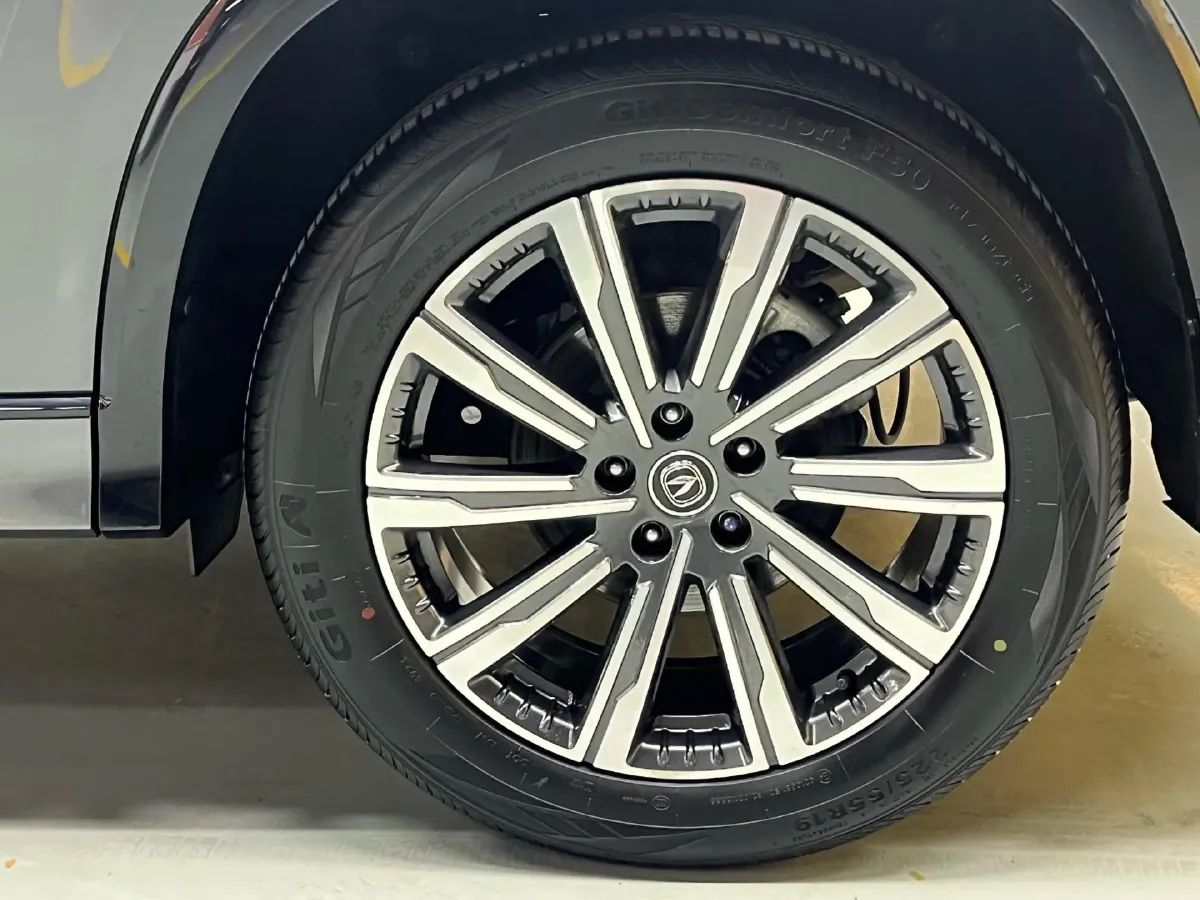 2024 ChangAn CS75 Plus 1.5T 188HP L4 8AT,autocango,china used car exporter,china ev exporter,chinese used car exporter,chinese used ev exporter