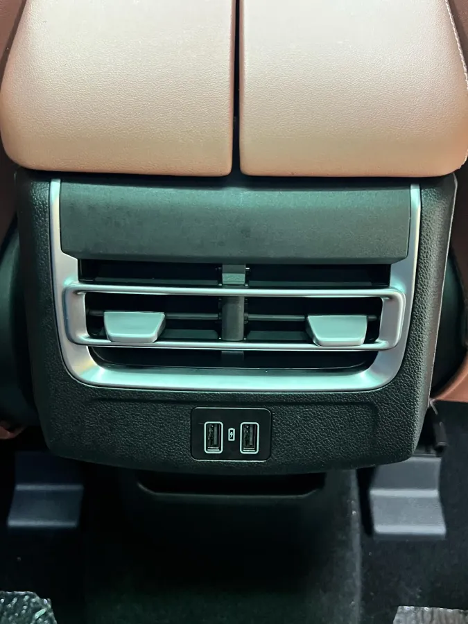 2024 ChangAn CS75 Plus 1.5T 188HP L4 8AT,autocango,china used car exporter,china ev exporter,chinese used car exporter,chinese used ev exporter