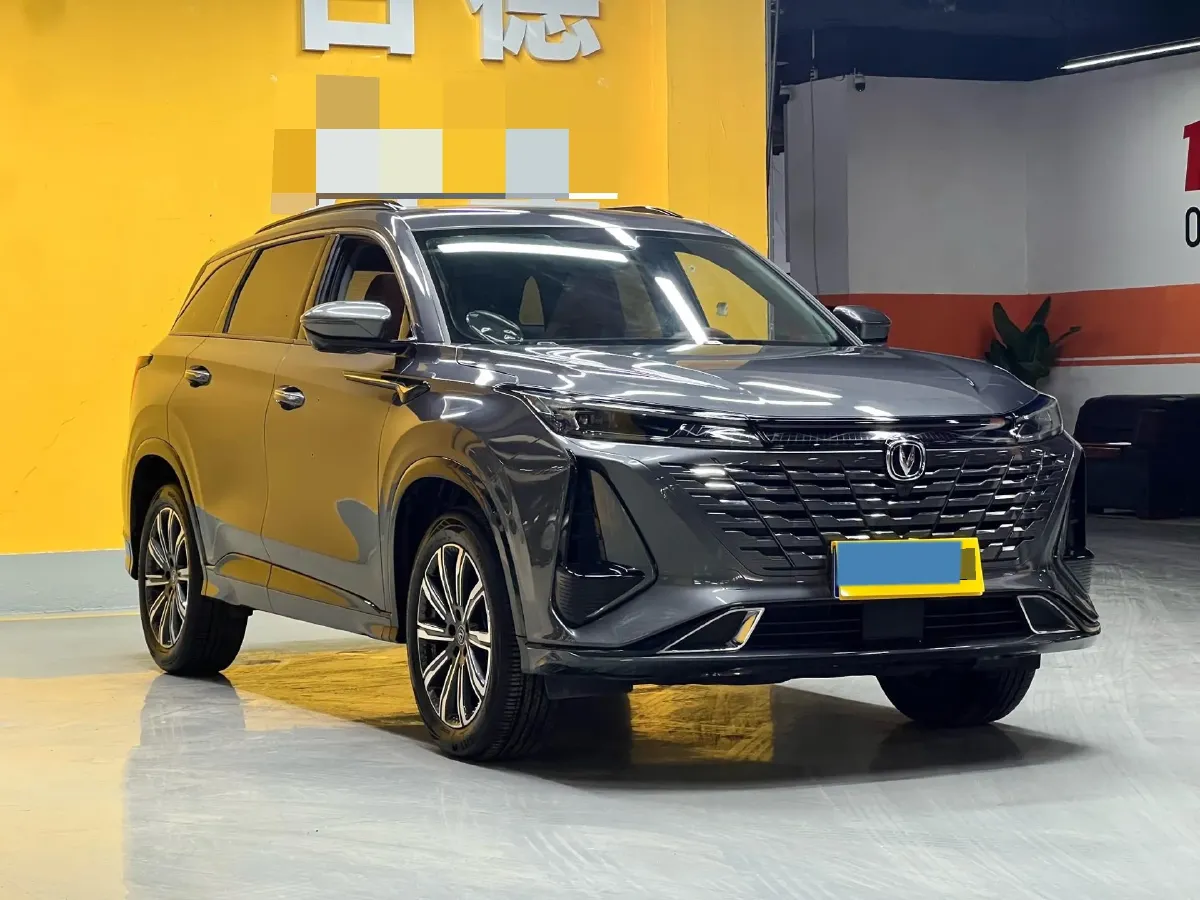 2024 ChangAn CS75 Plus 1.5T 188HP L4 8AT,autocango,china used car exporter,china ev exporter,chinese used car exporter,chinese used ev exporter