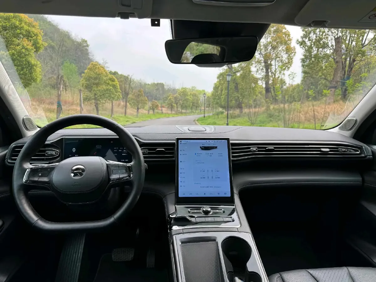 2018 NIO ES8 BEV 70KWH,autocango,china used car exporter,china ev exporter,chinese used car exporter,chinese used ev exporter