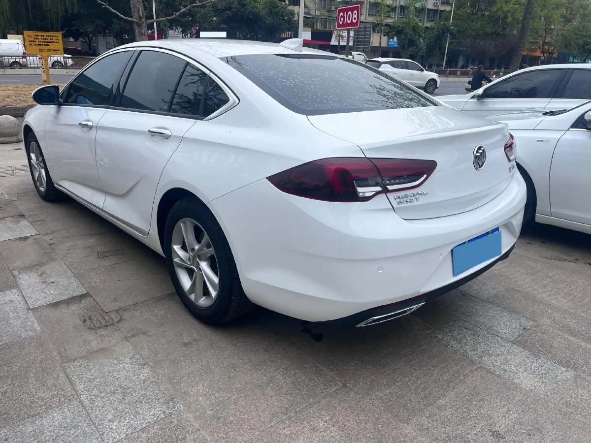 2021 Buick Regal 1.5T 169HP L4 9AT,autocango,china used car exporter,china ev exporter,chinese used car exporter,chinese used ev exporter