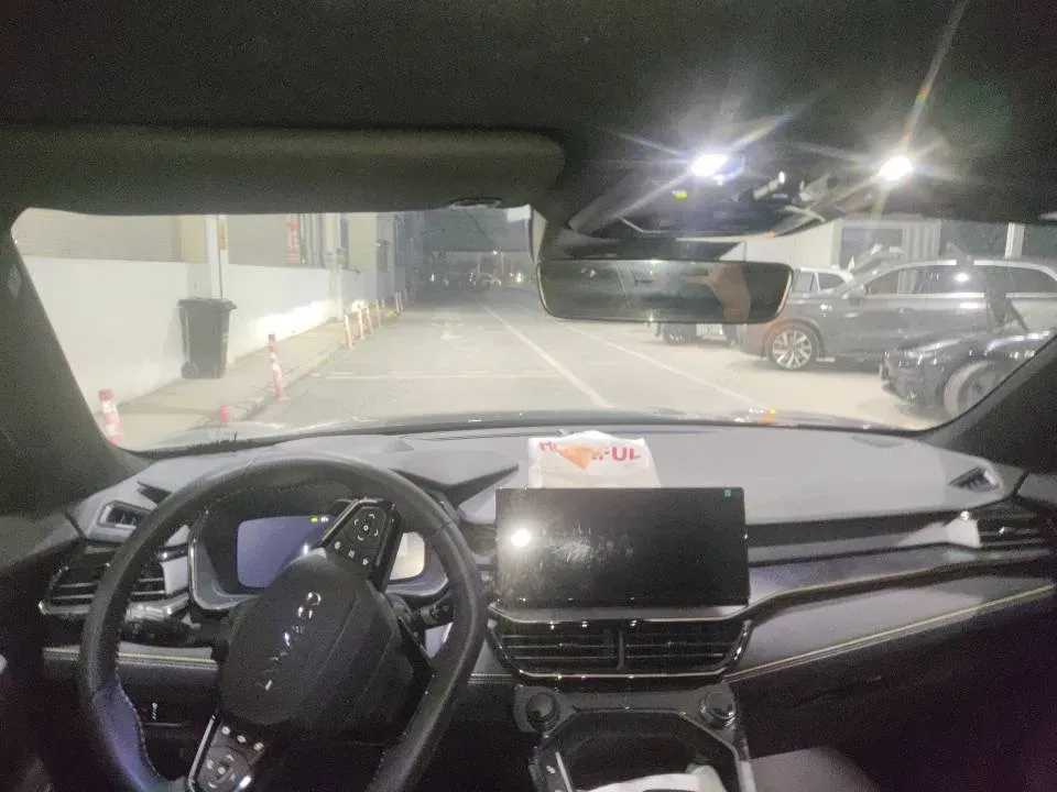 2023 LYNK&CO 03 1.5T 181HP L4 7DCT,autocango,china used car exporter,china ev exporter,chinese used car exporter,chinese used ev exporter