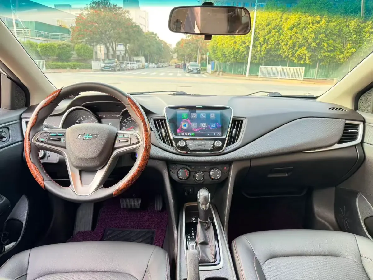 2020 Chevrolet Monza 1.0T 125HP L3 6DCT,autocango,china used car exporter,china ev exporter,chinese used car exporter,chinese used ev exporter