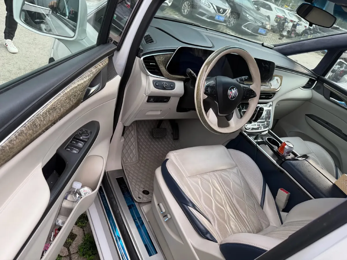 2020 Buick GL8 2.0T 237HP L4 9AT,autocango,china used car exporter,china ev exporter,chinese used car exporter,chinese used ev exporter