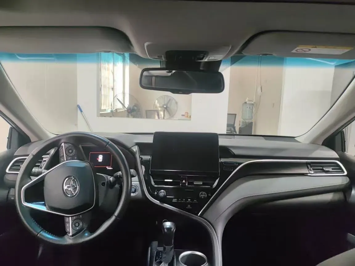 2021 Toyota Camry 2.5L 209HP L4 8AT,autocango,china used car exporter,china ev exporter,chinese used car exporter,chinese used ev exporter